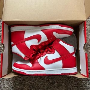 Nike Dunk High “University Red”